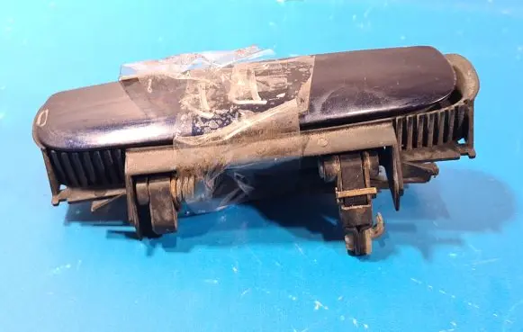 Audi A3 S3 8L Front door exterior handle