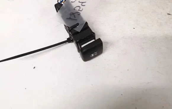 Traction control (ASR) switch