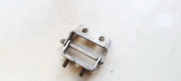 Ford Mondeo MK II Tailgate/trunk/boot hinge