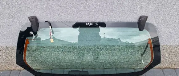 Toyota Aygo AB10 Opening tailgate glass