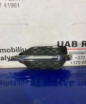 Mercedes-Benz GLK (X204) Front bumper lower grill A2048857123