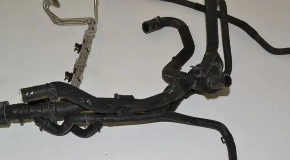 Volkswagen Touran I Air intake hose/pipe 1K0122058 1K0122101