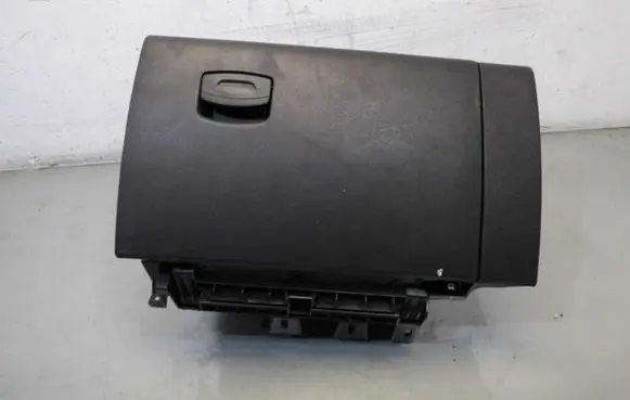 Renault Kadjar Glove box