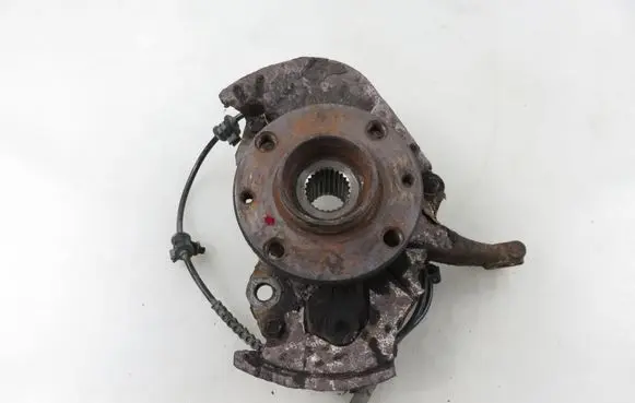 Fiat Panda II Front wheel hub spindle knuckle 