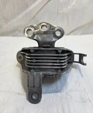 Opel Astra J Engine mount vacuum valve 13248475