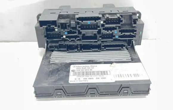 Mercedes-Benz C W203 Fuse box set 0025459401 5DK00797330