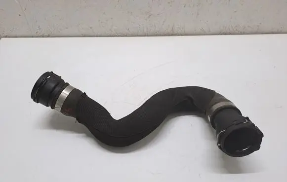 Audi A6 S6 C6 4F Engine coolant pipe/hose 4F0122293C