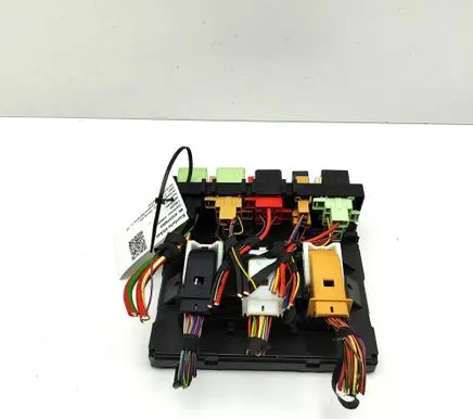 Volkswagen Tiguan Central body control module 5K0937086M 5WK50403A