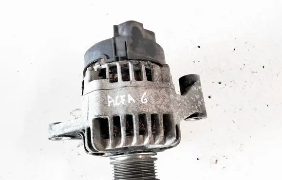 Alfa Romeo Giulietta Generator/alternator 51854898 C75810913 MS1012101321