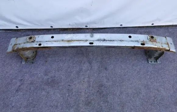 Toyota Verso Front bumper cross member