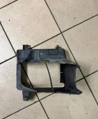 BMW 5 F10 F11 Intercooler air channel guide 7200790 227931