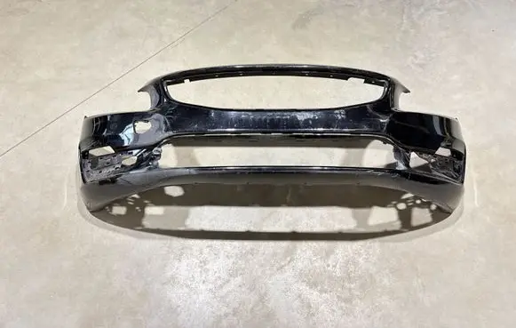 Volvo V60 Front bumper 31323831