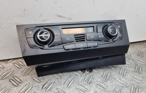 Audi A4 S4 B8 8K Climate control unit 8T2820043S