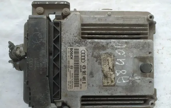 Audi A8 S8 D3 4E Engine control unit/module 4E0907409B 0281011099 4E0910409B
