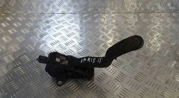 Toyota Yaris XP210 Accelerator throttle pedal 78110-K0030