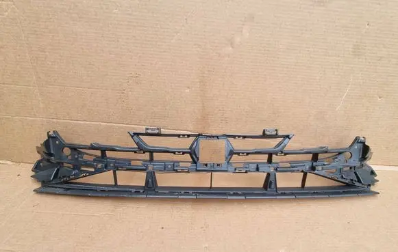 Audi A3 8Y Front bumper upper radiator grill 8Y0807647E