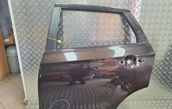 Suzuki SX4 S-Cross Rear door SS25165051