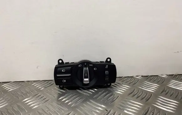 BMW 5 F10 F11 Light switch 9192744