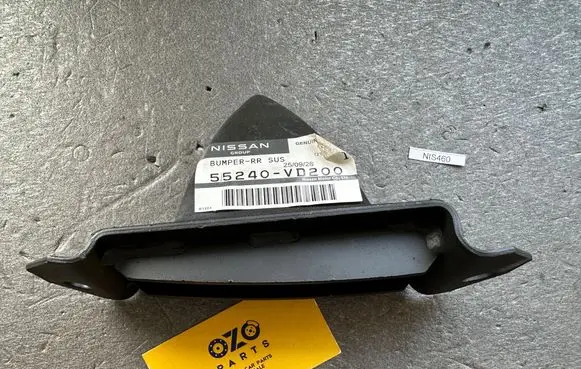 Nissan Patrol Y61 Shock absorber/damper mounting bracket 55240VD200