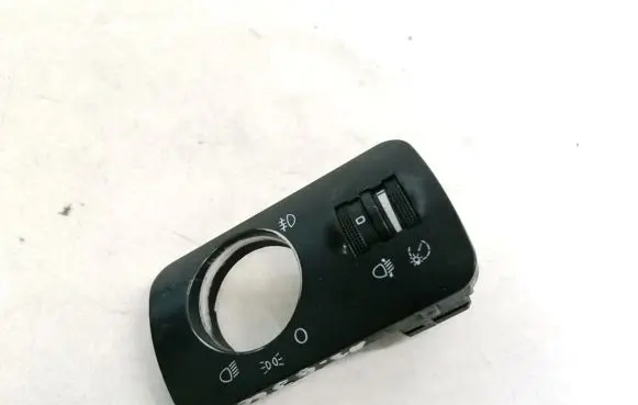 Audi A3 S3 8L Headlight level height control switch