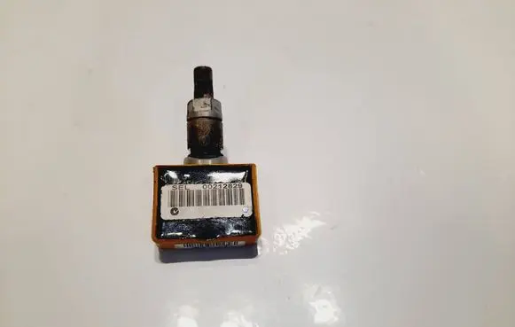 Infiniti FX Tire pressure sensor 