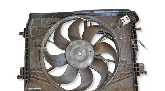Renault Captur Electric radiator cooling fan 214818009R