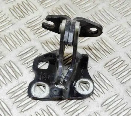 Tesla Model 3 Rear door lower hinge A046571