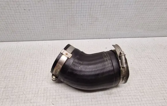 Subaru Outback Turbo air intake inlet pipe/hose 21869AA150 0570933014