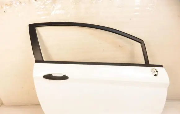 Ford Fiesta Door (2 Door Coupe) 