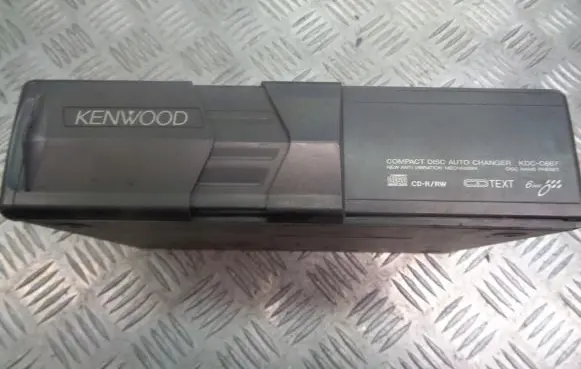 Saab 9-5 CD/DVD changer 5521315