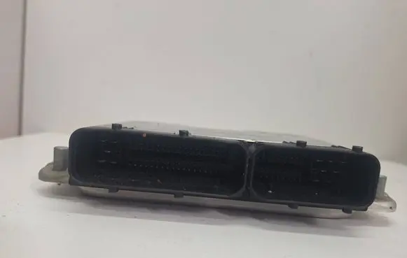 Porsche Cayenne (9PA) Engine control unit/module 0261207696 022906032BT