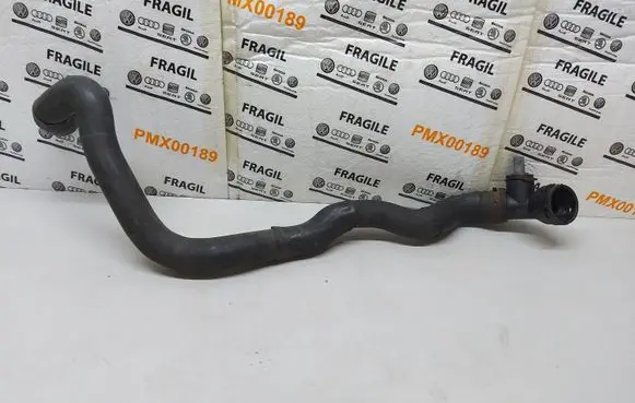 Volkswagen PASSAT B6 Engine coolant pipe/hose 1K0122051AM
