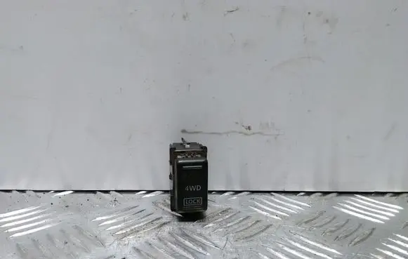 Nissan Murano Z50 Differential lock switch 4Z01B