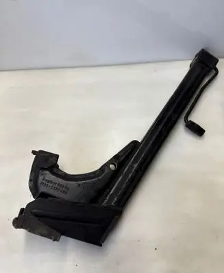 BMW 5 E34 Lift Jack 71121179499