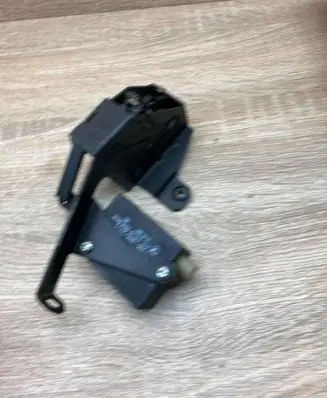 BMW 5 E39 Tailgate/trunk/boot lock/catch/latch 8384069 8238469
