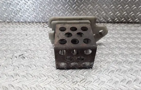 Peugeot 607 Coolant fan relay 9636866680
