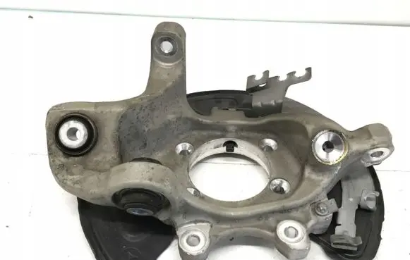 Mercedes-Benz CL C215 Rear wheel hub A2133572500