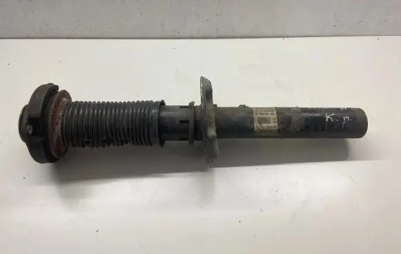Volkswagen Touran I Front shock absorber/damper 1T0413031BP 824904000365 VW358VA5203WD