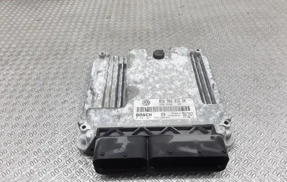 Volkswagen Touran I Engine control unit/module 03G906016DG 0281011946