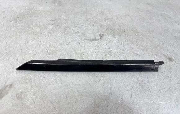 Land Rover Range Rover Velar Front door glass trim molding