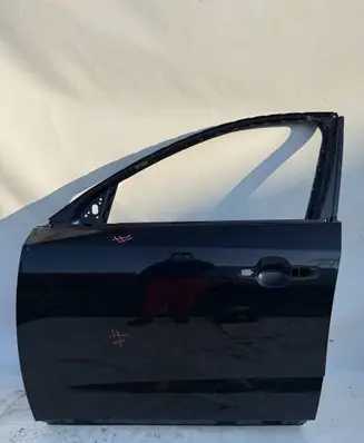 Jaguar E-Pace Front door