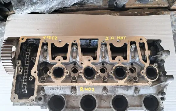 Citroen DS4 Engine head 9688418110 9682446510