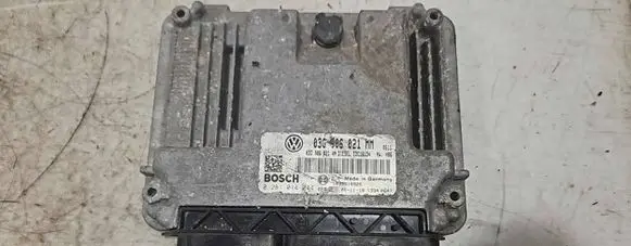 Volkswagen Touran I Engine control unit/module 03G906021MM 03G906021AN 0281014044