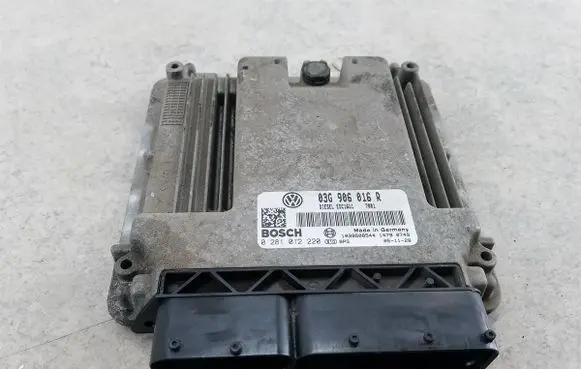 Volkswagen Golf Plus Engine control unit/module ECU 03G906016R