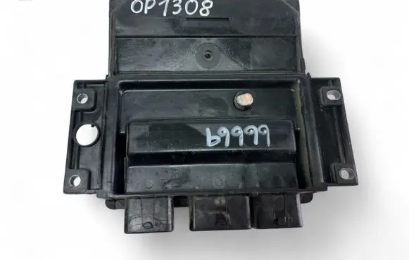 Renault Kangoo II Engine control unit/module 8200909666