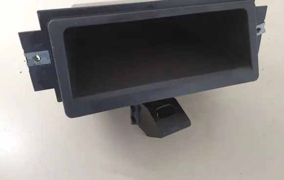 Iveco Daily 3rd gen Dashboard storage box/compartment 504046998