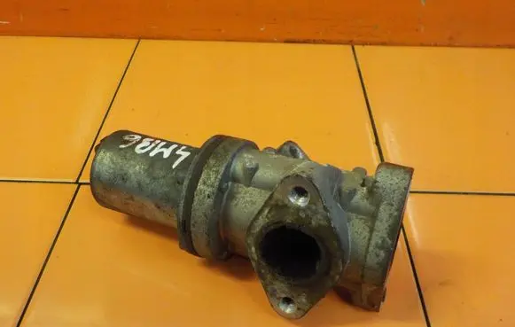 KIA Sorento EGR thermostat 284104A100
