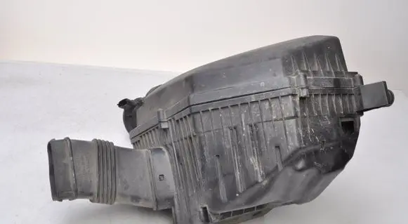 Volvo XC70 Air filter box 30792196