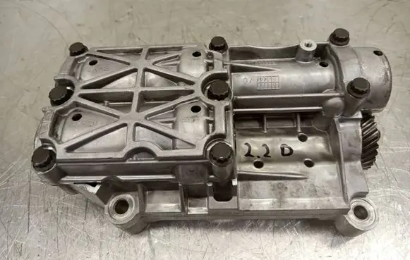 KIA Sportage Oil pump pompaoleju