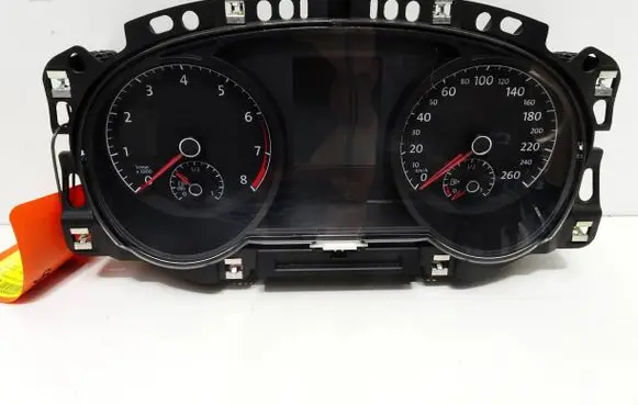 Speedometer (instrument cluster)